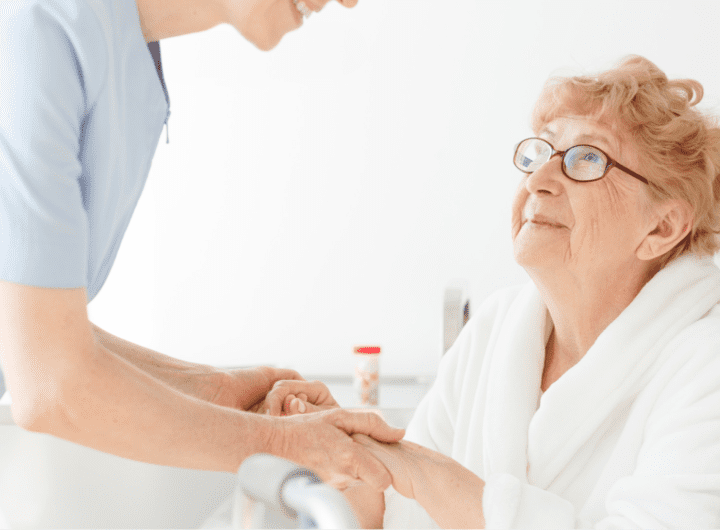 Wyzwania w Opiece nad Pacjentem z Osteoporozą: Jak Pokonać Trudności i Zapewnić Wsparcie?